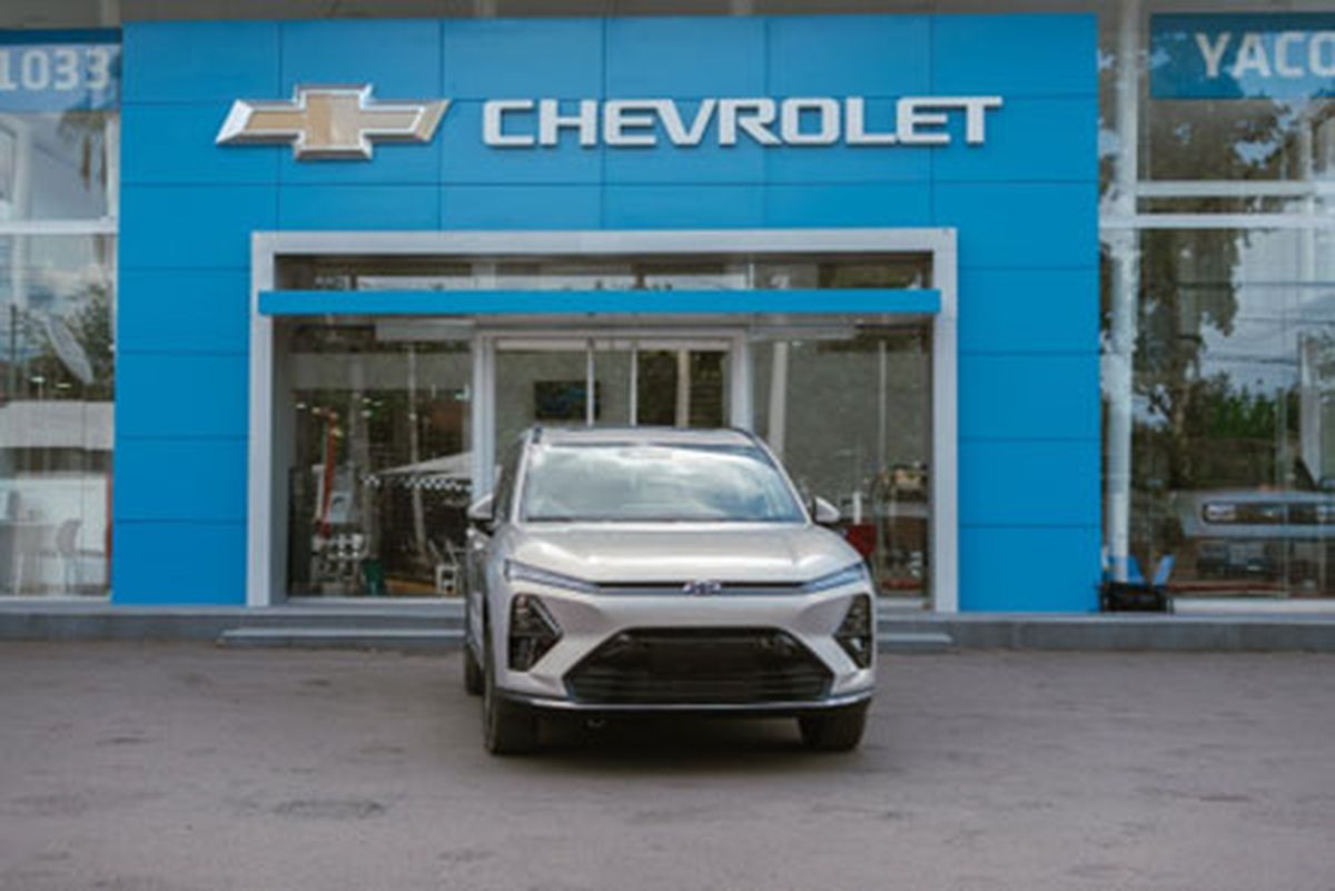 Territorio Yacopini, la red de concesionarios más grande del país, ya dio inicio a la venta de la nueva Chevrolet Captiva PHEV (Plug-in Hybrid Electric Vehicle).