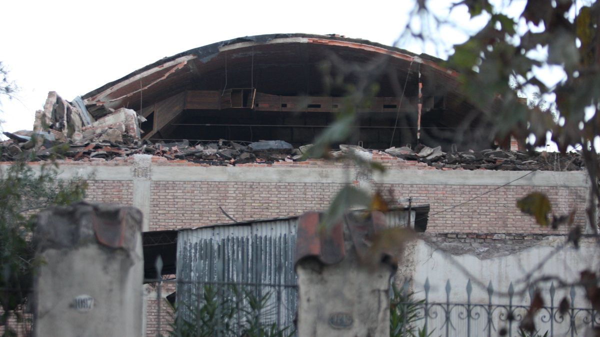 Parte del galpón siniestrado hace ya más de 6 años.