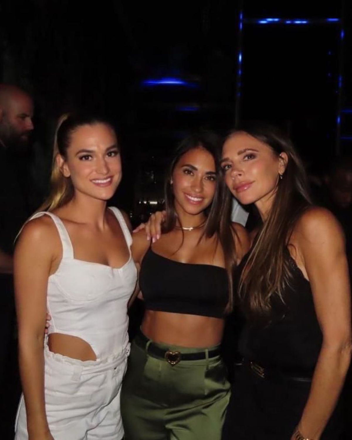 Anto con sus amigas Elena Galera y Victoria Beckham Anto con sus amigas Elena Galera y Victoria Beckham