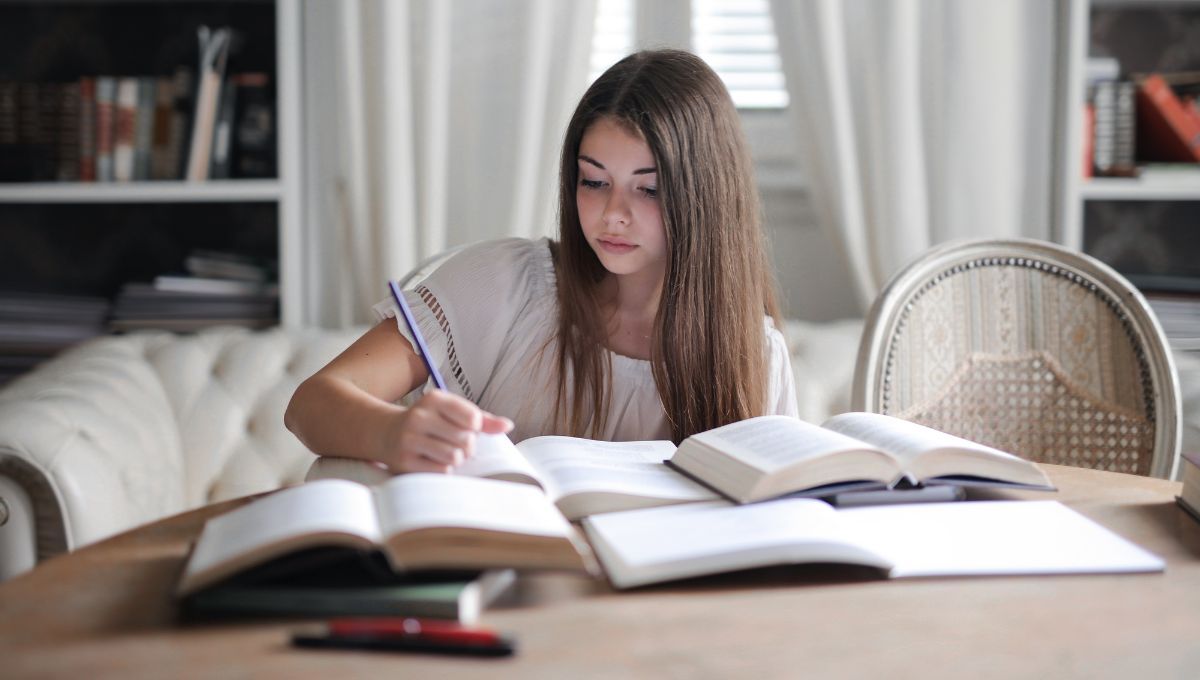 ¿Cómo ordenar un escritorio para poder estudiar correctamente?