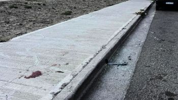Madrugada del horror: persecución, ráfaga de tiros y doble crimen en plena calle