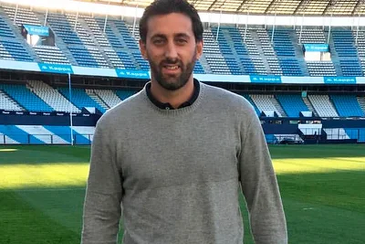 Diego Milito va por la oposición en las elecciones de Racing. Diego Milito va por la oposición en las elecciones de Racing.