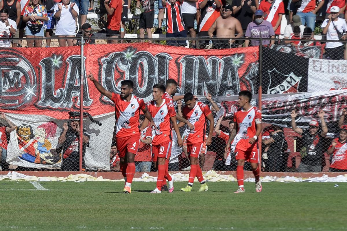 El equipo de juan Manuel Sara buscará ganar su primer partido de local.