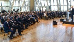 Macri quiere avanzar con las reformas laboral y previsional