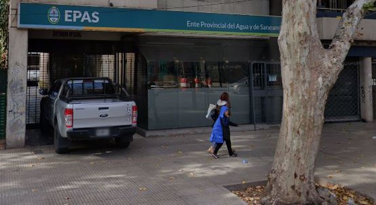 El EPAS fue disuelto por ley y reemplazado por la Dirección Regulación y Control de Agua y Saneamiento (DIRCAS).