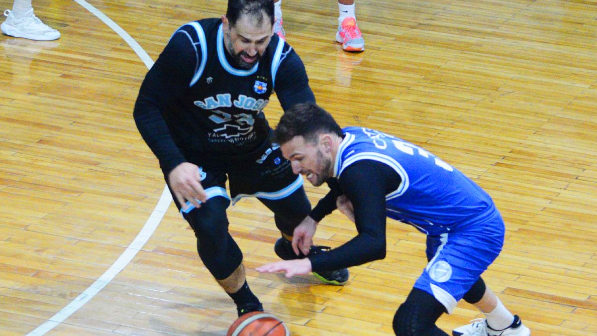 La Unión Deportiva San José ganó en casa y forzóa al tercer partido a jugarse en Godoy Cruz por la semifinal de la Superliga de Básquetbol.