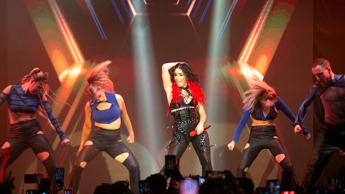 Lali presentó Disciplina Tour en el Arena Maipu.