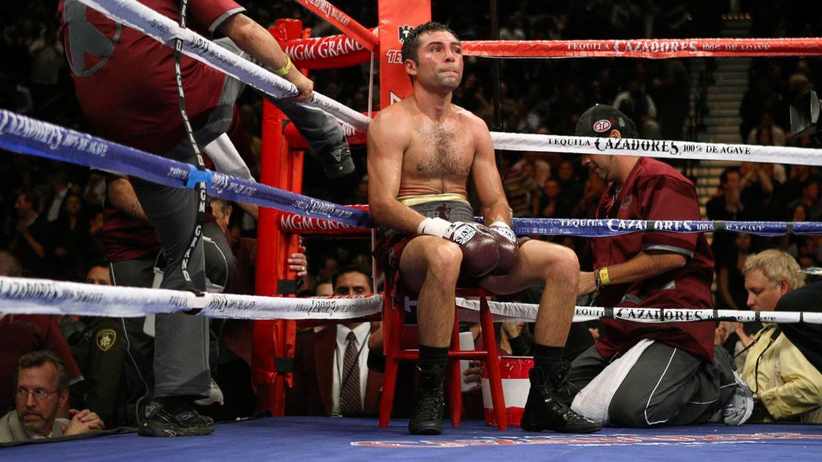 Oscar De La Hoya Podría Volver A Boxear A Los 47 Años