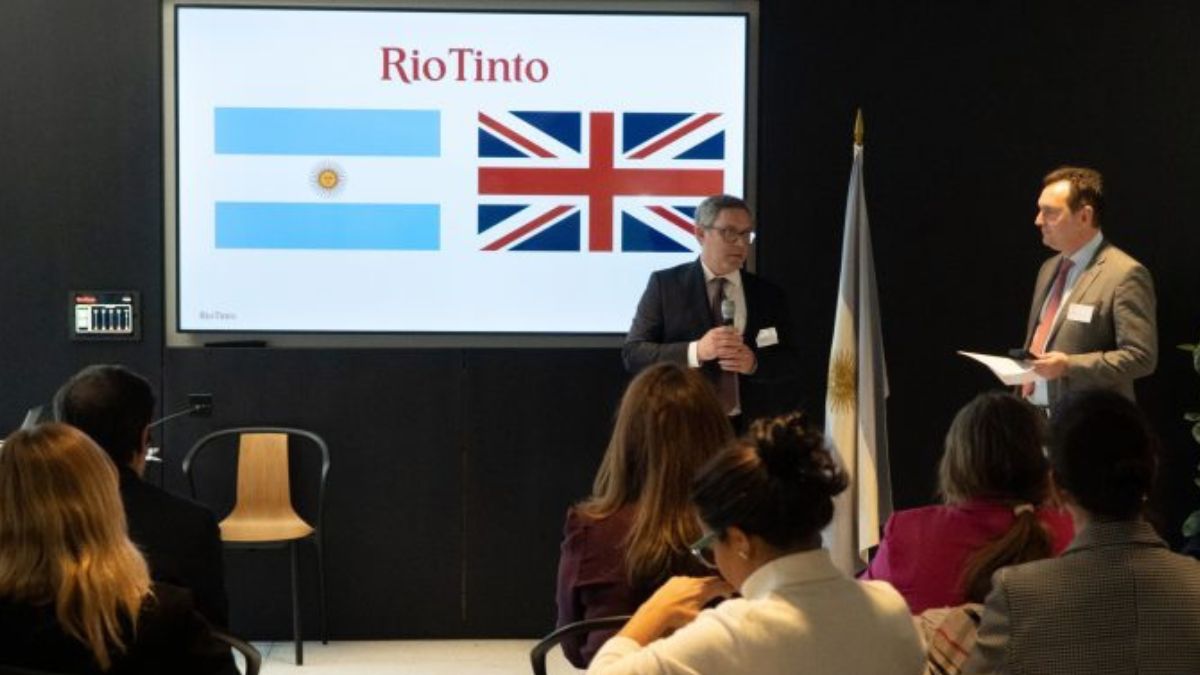 La empresa Río Tinto se mostró interesada en invertir en Argentina