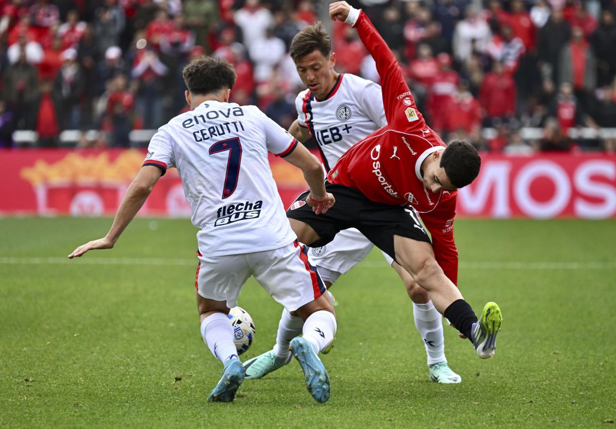 El empate no le sirve mucho a los Rojos ni al Ciclón.