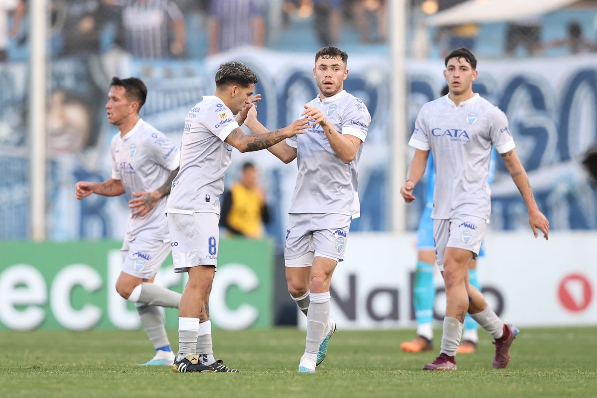 Godoy Cruz enfrentará a Villa Mitre con el objetivo de acceder a los octavos de final de la Copa Argentina.