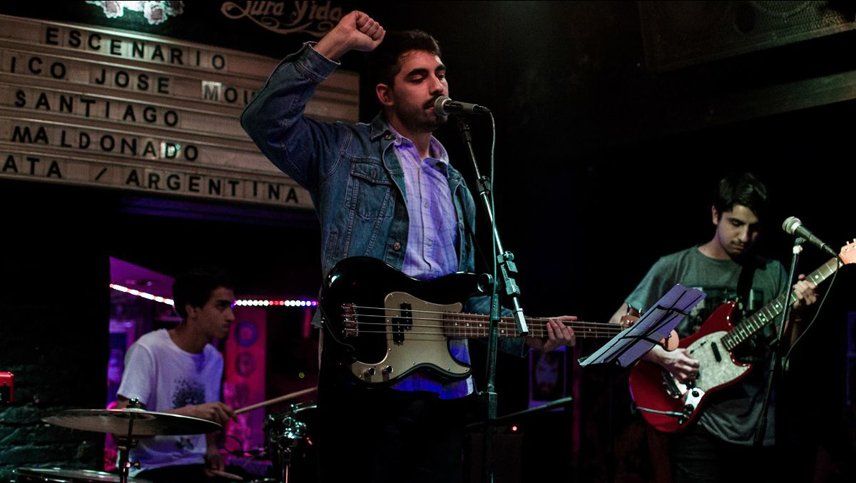 Cien peces piensan presenta Vida Moderna, su segundo disco