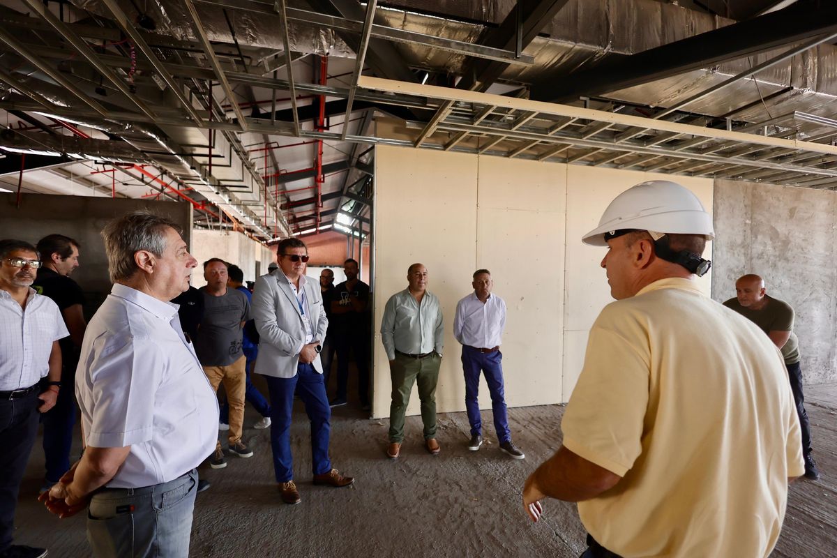 La ampliación del aeropuerto de San Rafael Santiago Germanó se realizará en dos etapas: una a fines del 2025 y otra quedará para el 2026. La ampliación del aeropuerto de San Rafael Santiago Germanó se realizará en dos etapas: una a fines del 2025 y otra quedará para el 2026.