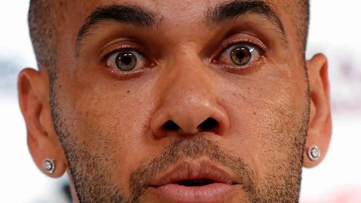 Dani Alves rompió el silencio desde la cárcel.