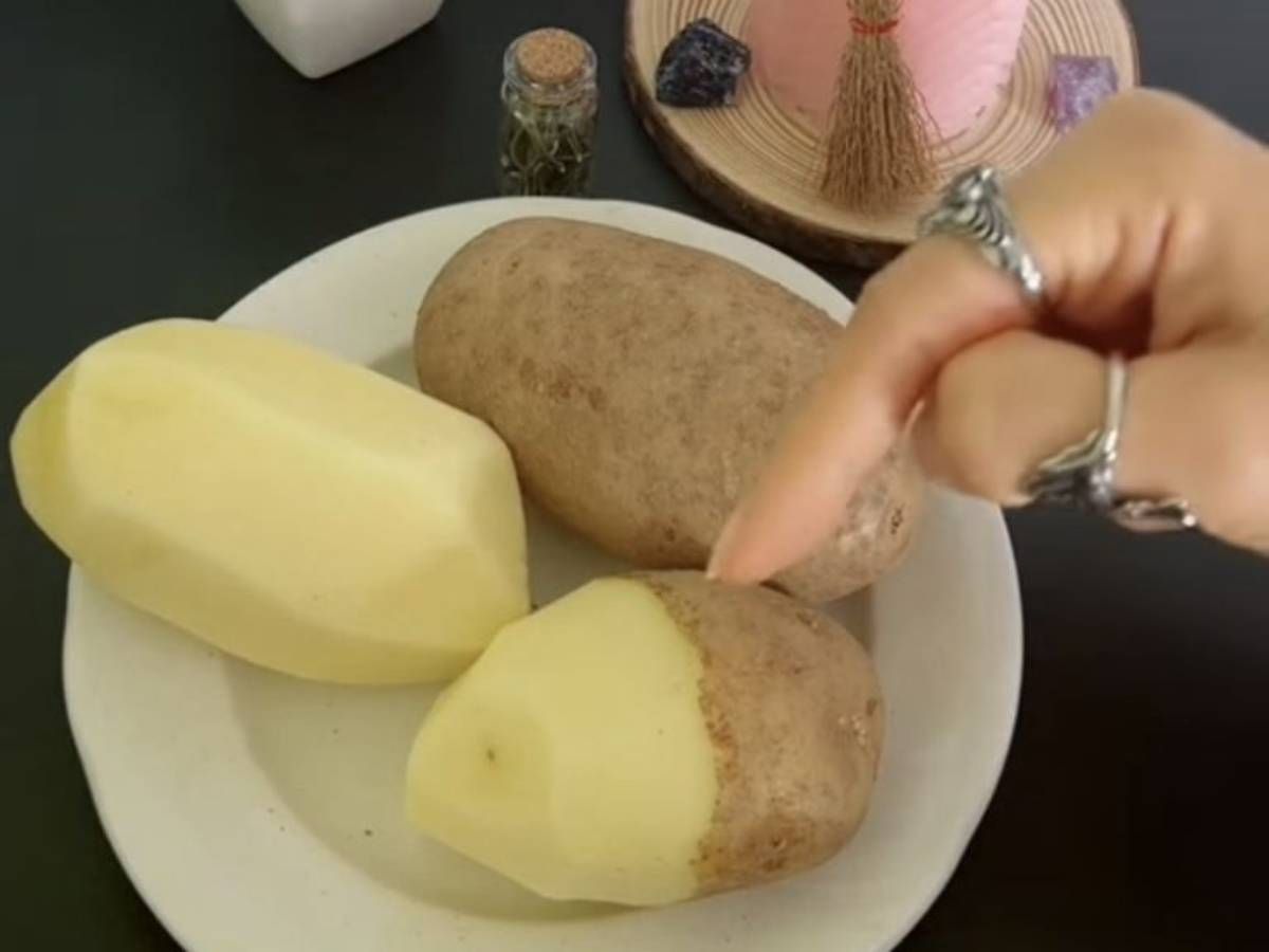 Dependiendo de la papa que hayas agarrado, este ritual de Feng Shui te revelará tu suerte.