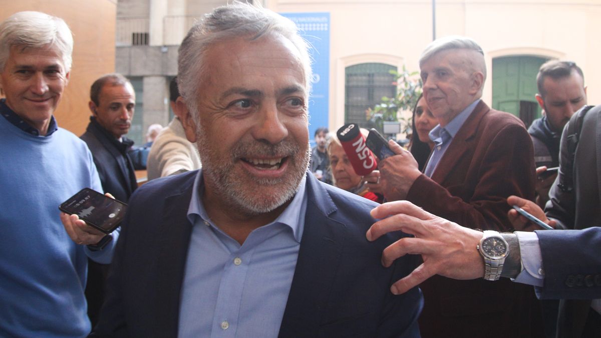 Cornejo, entre los gobernadores de más peso en la nueva liga de mandatarios opositores. Cornejo, entre los gobernadores de más peso en la nueva liga de mandatarios opositores.