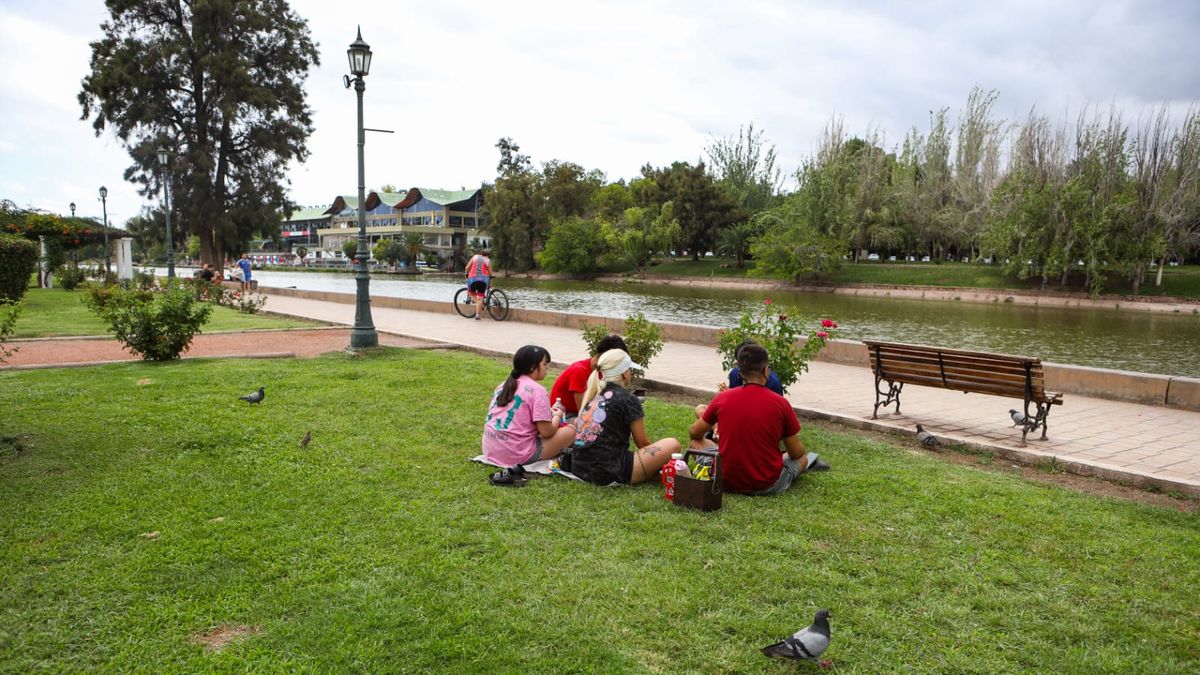 El pronóstico del tiempo anticipa posibles tormentas aisladas para el sábado. Imagen ilustrativa.