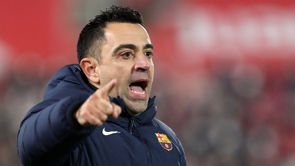 Xavi Hernández se muere por dirigir a Lionel Messi en el Barcelona.