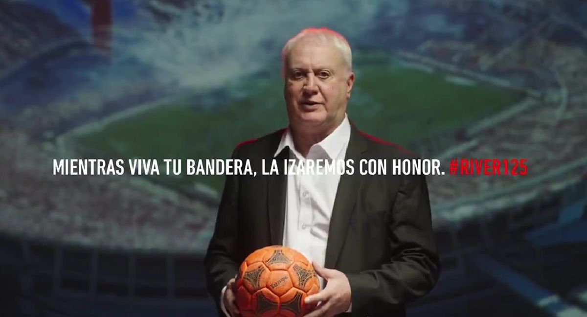 El Beto Alonso protagonizó el video por un nuevo aniversario de River.