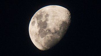 La Luna se está encogiendo, aseguró la NASA