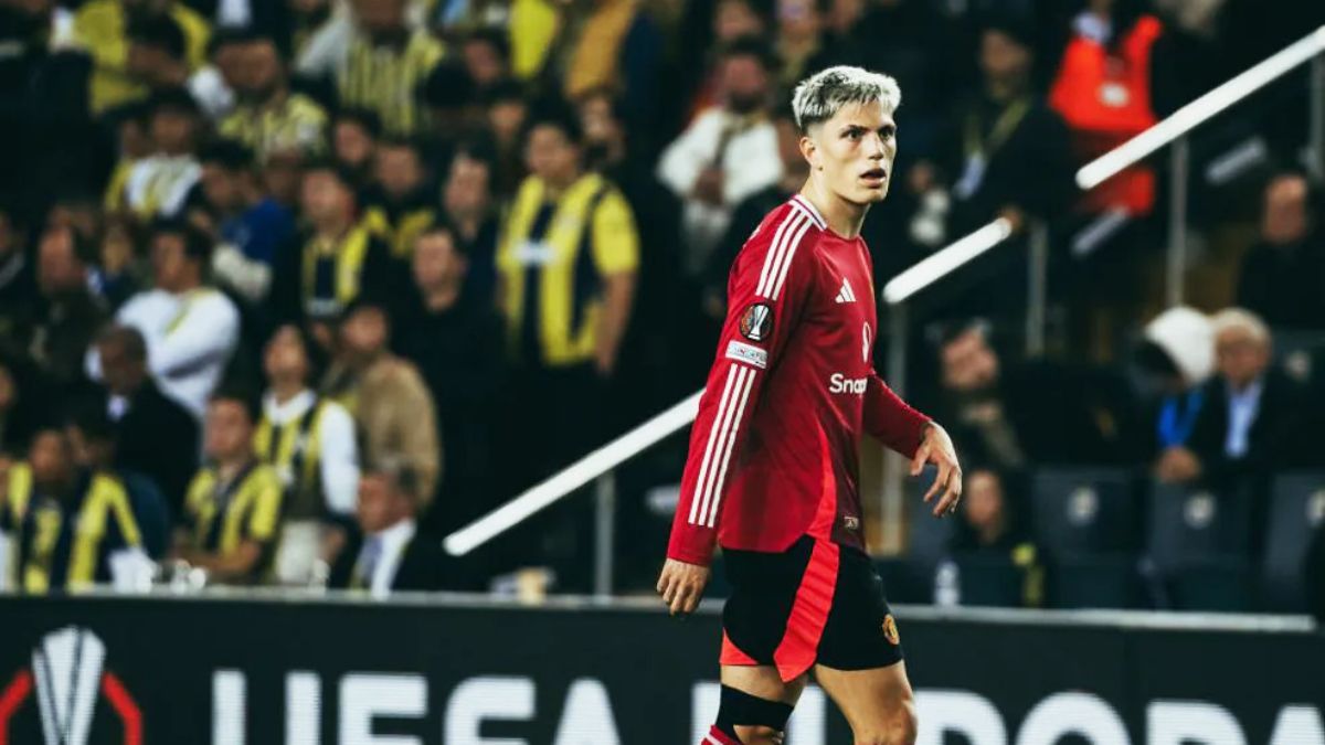 El Manchester United de Alejandro Garnacho y Lisandro Martínez igualó con el Fenerbahce por la Europa League.