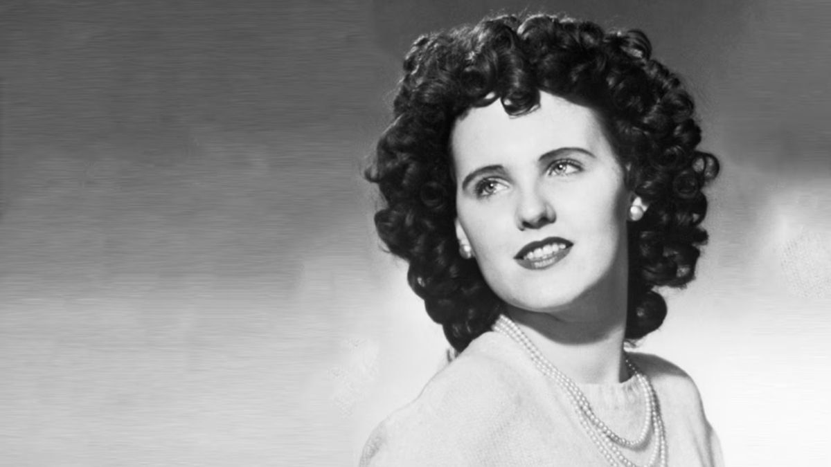 El crimen de Elizabeth Short se mantiene impune.