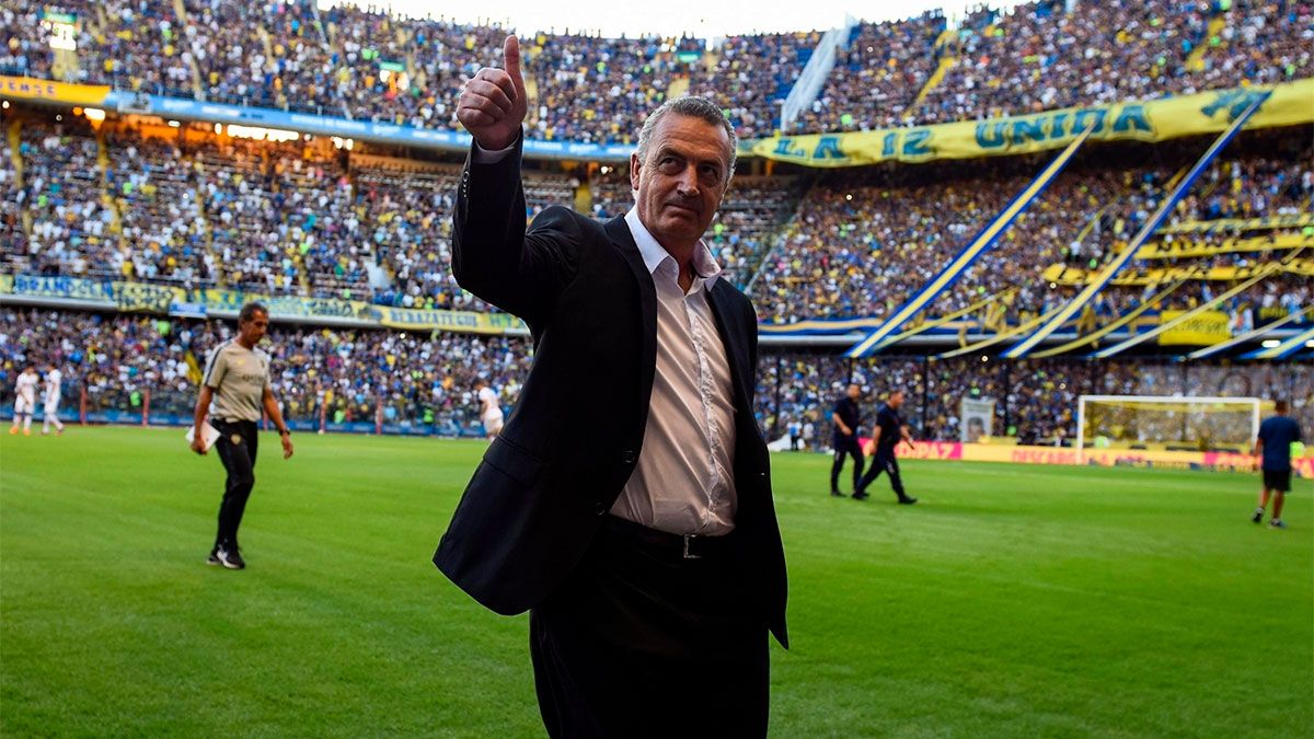 Alfaro palpita su debut en La Bombonera como DT de Ecuador.