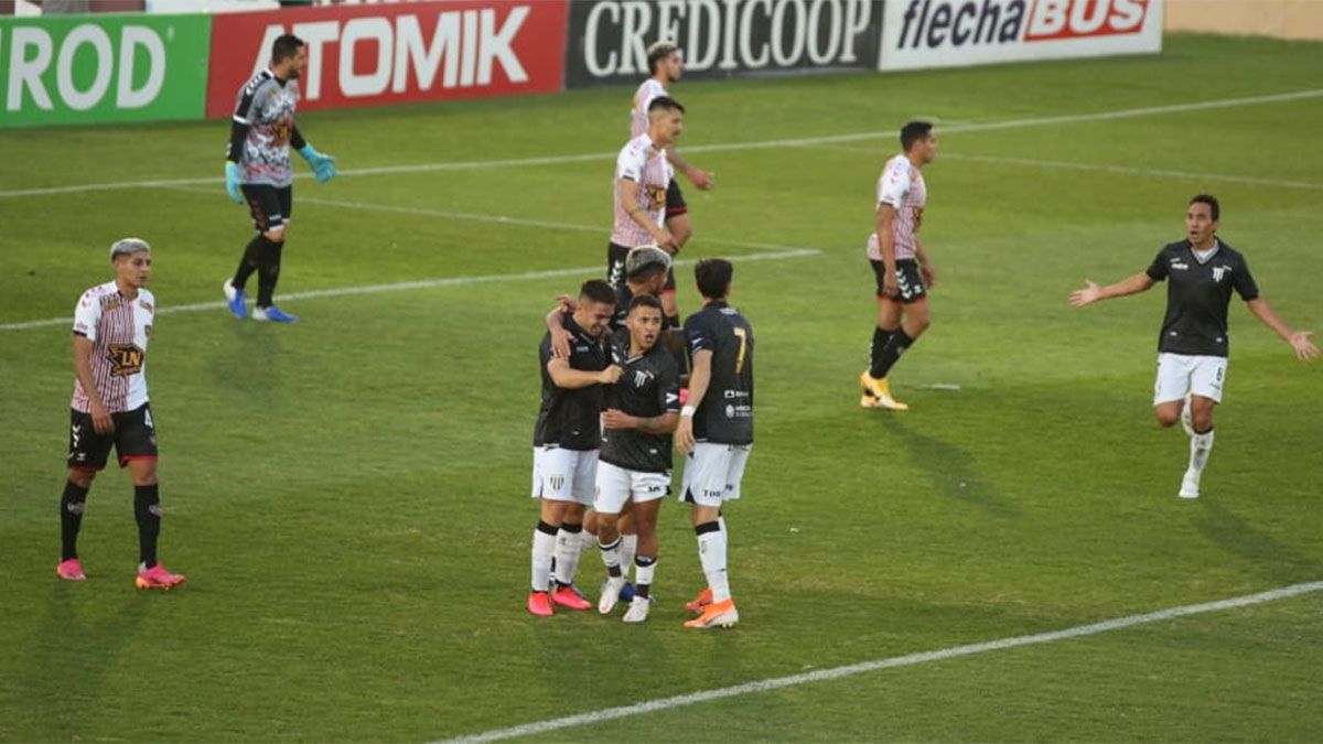 La angustia de Nicolás Romano tras lesionarse la rodilla