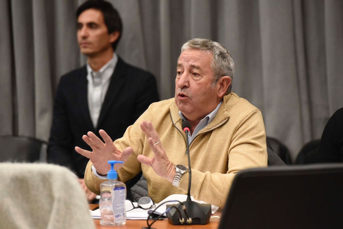 Julio Cobos plantea que las cuotas se retrotraigan al valor que tenían en agosto del 2019, que es cuando se dio el primer congelamiento en la gestión de Mauricio Macri.