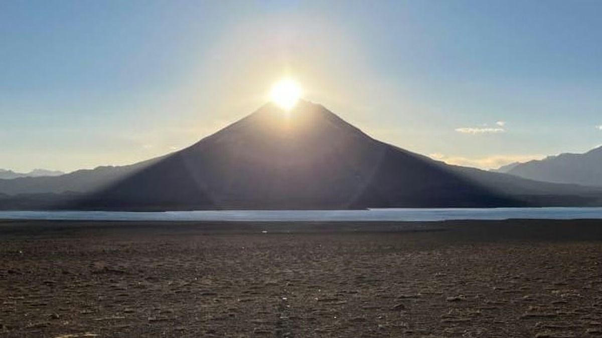 El sol en la Laguna del Diamante. El sol en la Laguna del Diamante.
