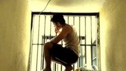 Así es la vida de Leopoldo López en una celda de aislamiento según un video