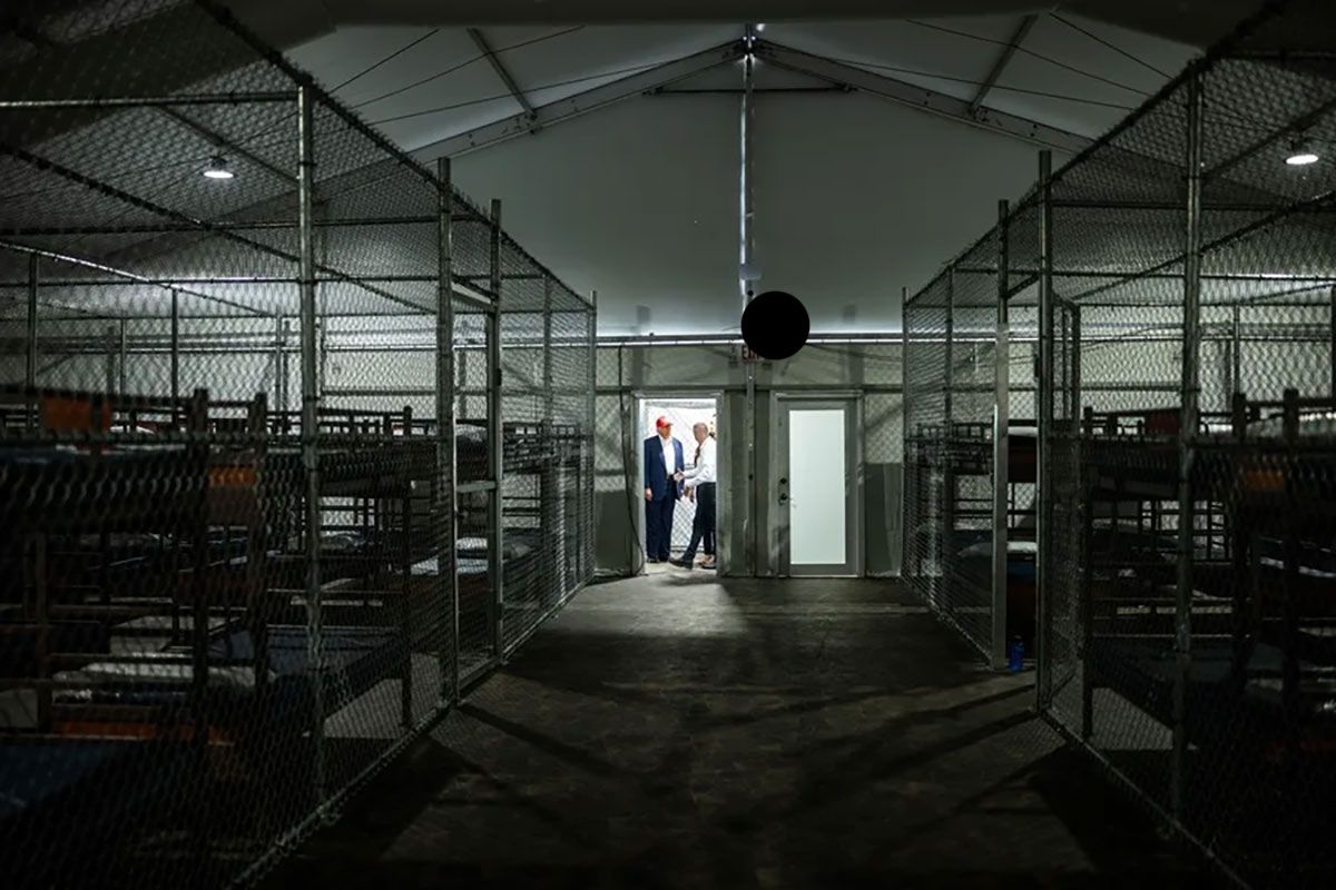 El presidente de los Estados Unidos, Donal Trump, visitando el centro de detención para migrantes Alligator Alcatraz (Archivo). Crédito: EFE/ @whitehouse.