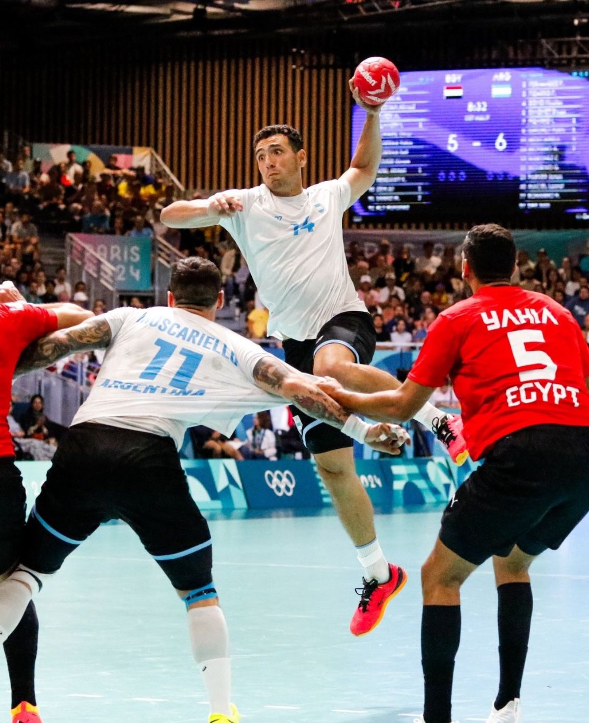 Andrés Moyano tuvo un buen debut en Juegos Olímpicos con Los Gladiadores. Andrés Moyano tuvo un buen debut en Juegos Olímpicos con Los Gladiadores.