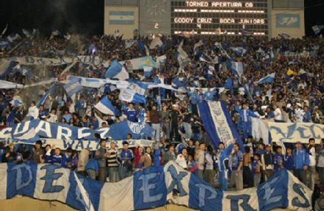 ¿Podrá volver el público a los estadios como quiere la AFA?