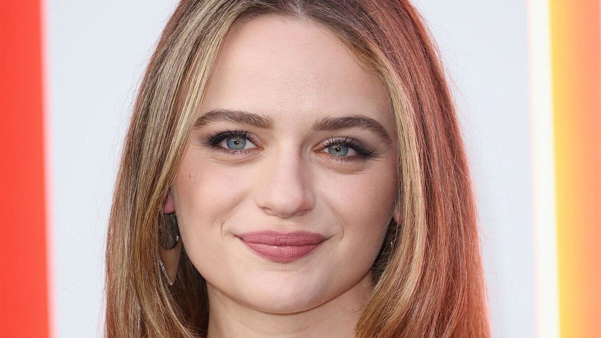 La actriz Joey King interpreta a Tally Youngblood en la película de Netflix.