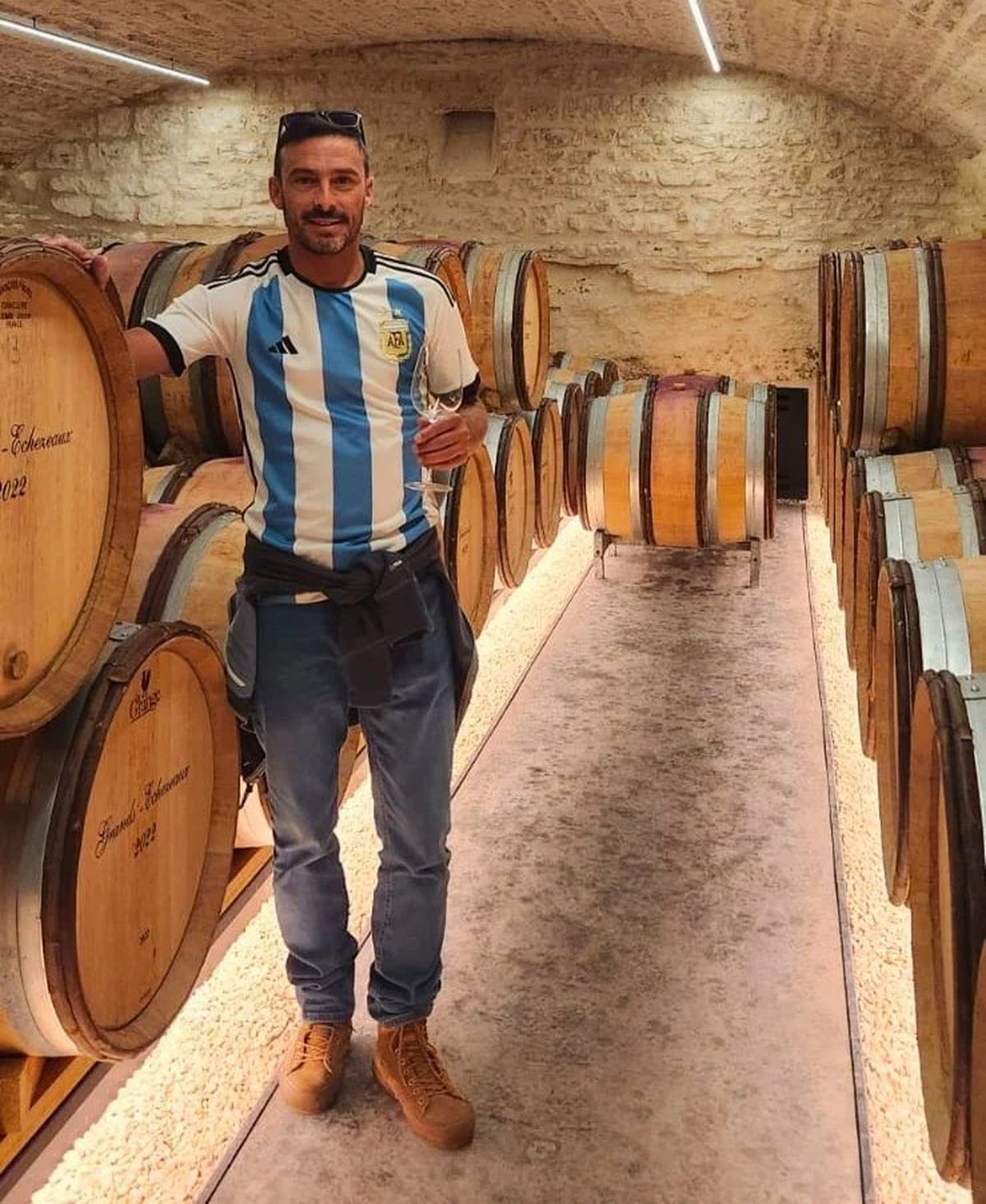 Ezequiel Fadel, propietario de Bodega La Azul, ubicada en el Valle de Uco, exporta sus vinos embotellados a Australia desde hace entre cinco y seis años. Ezequiel Fadel, propietario de Bodega La Azul, ubicada en el Valle de Uco, exporta sus vinos embotellados a Australia desde hace entre cinco y seis años.