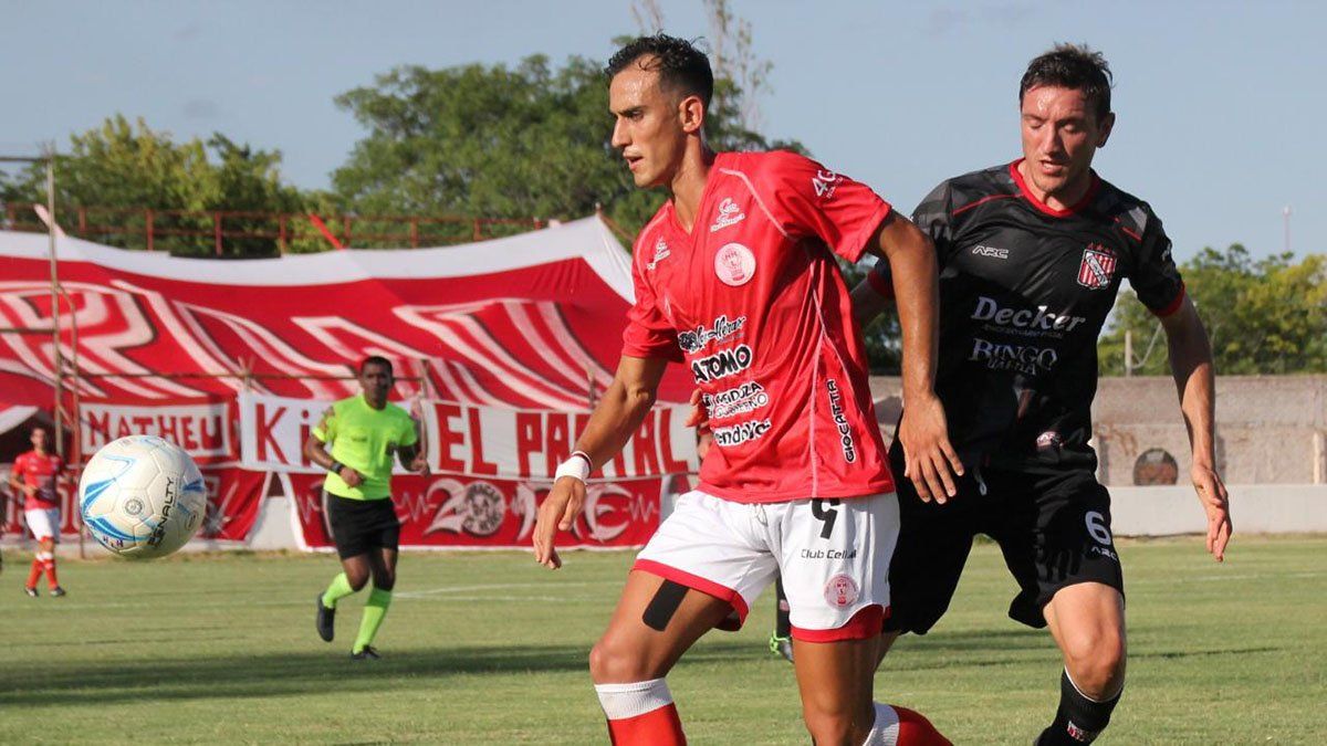 Bruno Nasta piensa en ganarle a Arsenal por la Copa Argentina.