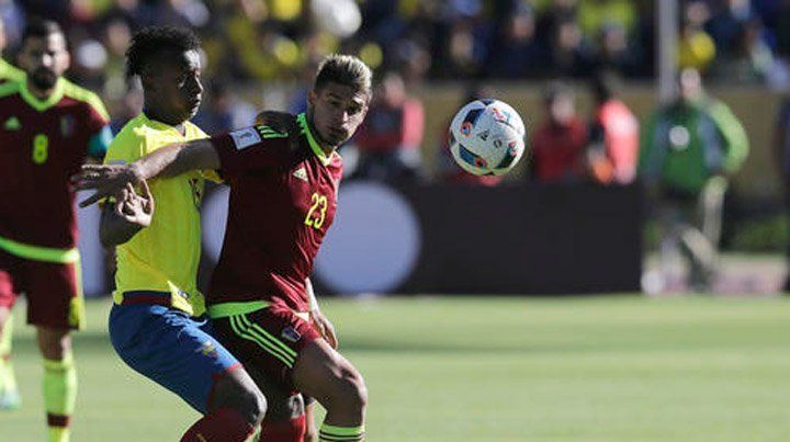Ecuador goleó a Venezuela, lo mandó al fondo y sueña con el Mundial