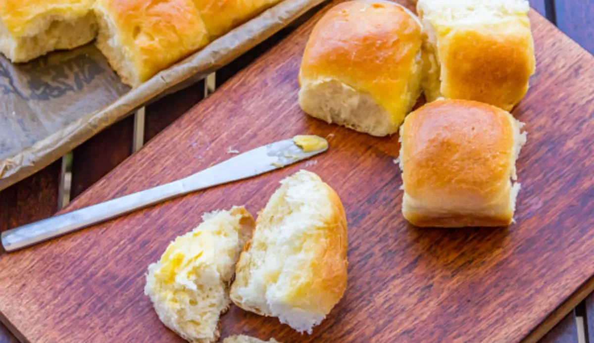 Elige bien el tamaño del pan para que salga bien cocido. Elige bien el tamaño del pan para que salga bien cocido.