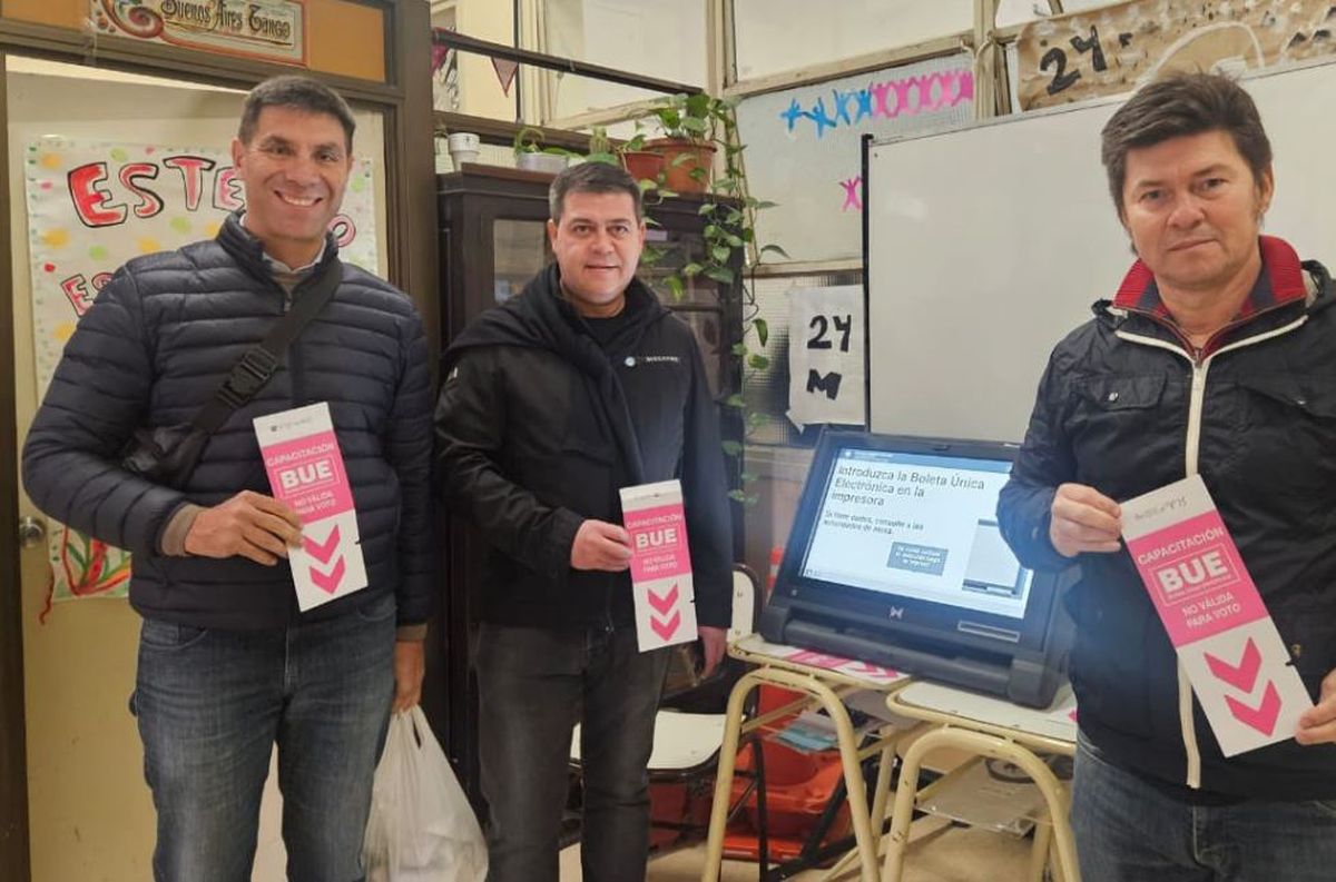 Facundo Correa Llano estuvo el domingo en Buenos Aires supervisando las elecciones legislativas.