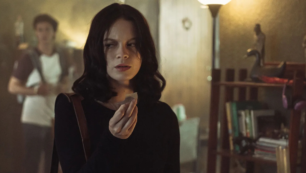 La serie fue tan buena que Netflix decidió producir 3 temporadas. La serie fue tan buena que Netflix decidió producir 3 temporadas.