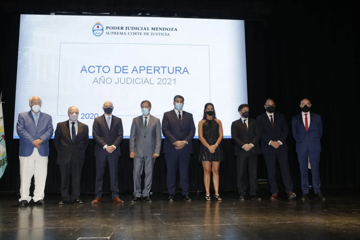 Los 80 de Pedro Llorente y los festejos de cumpleaños en la Corte