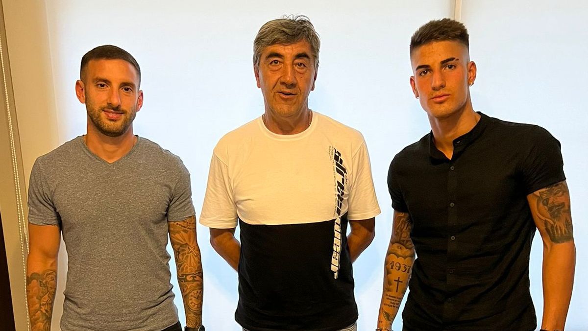 Ezequiel Ham, el presidente Carlos Castro y Fracisco Petrasso, el ex River Plate que es otro de los refuerzos.