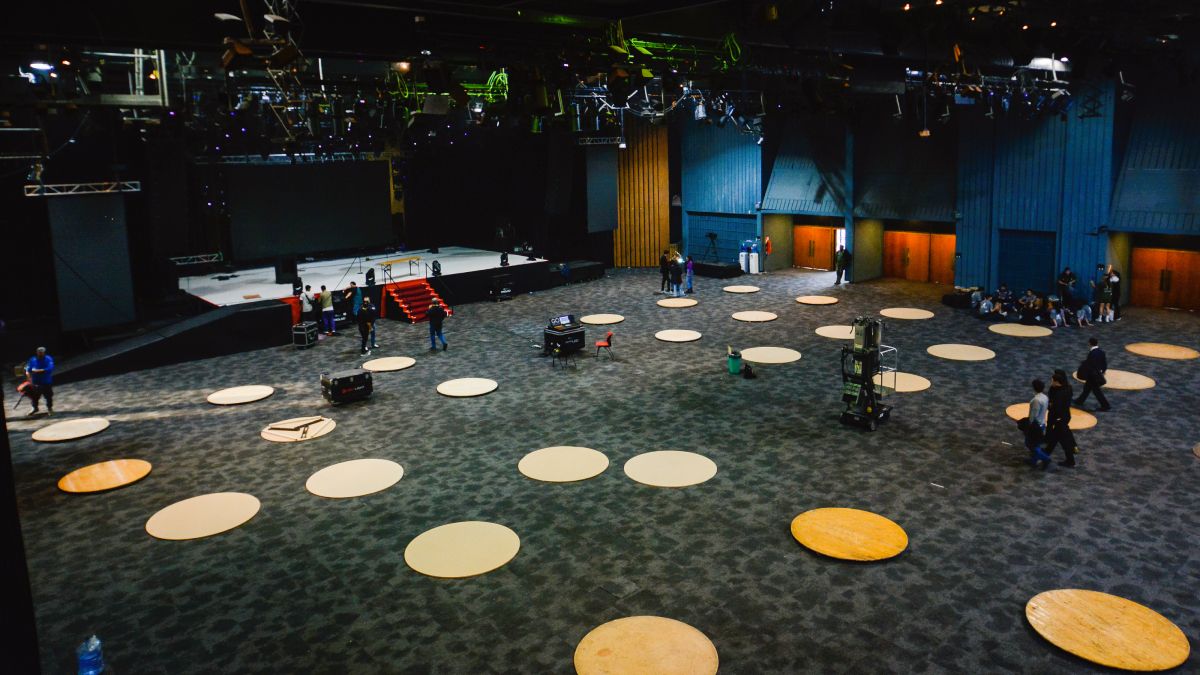 Así lucía este viernes el salón donde se distribuirán las mesas en el Auditorio Ángel Bustelo, para la gala del Martín Fierro Federal. Así lucía este viernes el salón donde se distribuirán las mesas en el Auditorio Ángel Bustelo, para la gala del Martín Fierro Federal.
