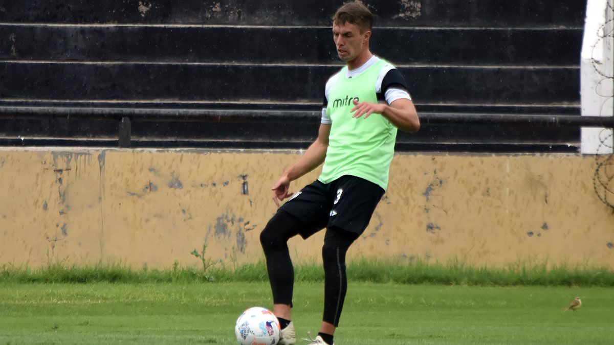 Brian Alferez siente una gran emoción por volver a jugar al fútbol