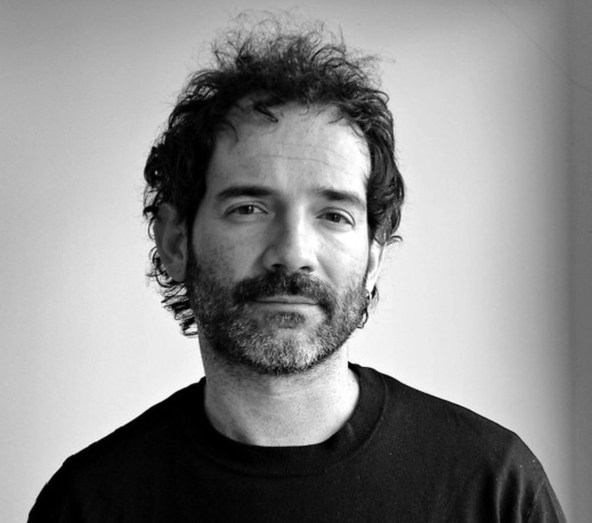 El murciano Luis L&oacute;pez Carrasco, cineasta y escritor.