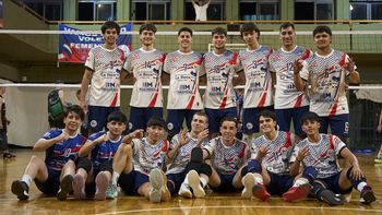 Doble festejo del Club Mendoza de Regatas en las semifinales del Torneo Clausura de vóleibol