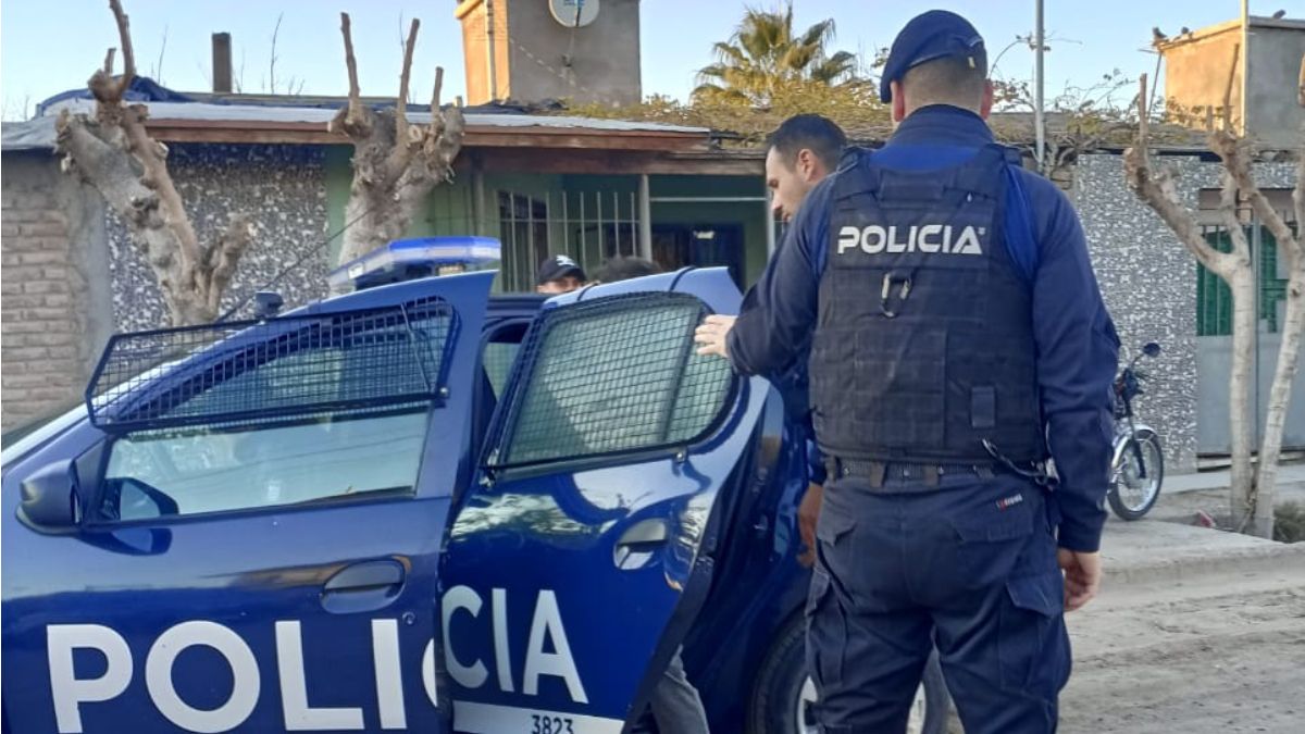 Los allanamientos tuvieron lugar en los barrios Santa Lucía y Venier de San Martín.