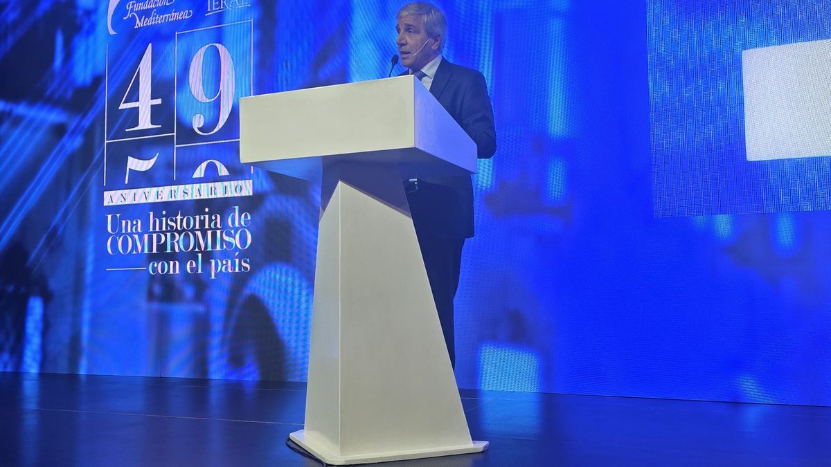 El ministro Luis Toto Caputo disertará este jueves en Mendoza. El ministro Luis Toto Caputo disertará este jueves en Mendoza.