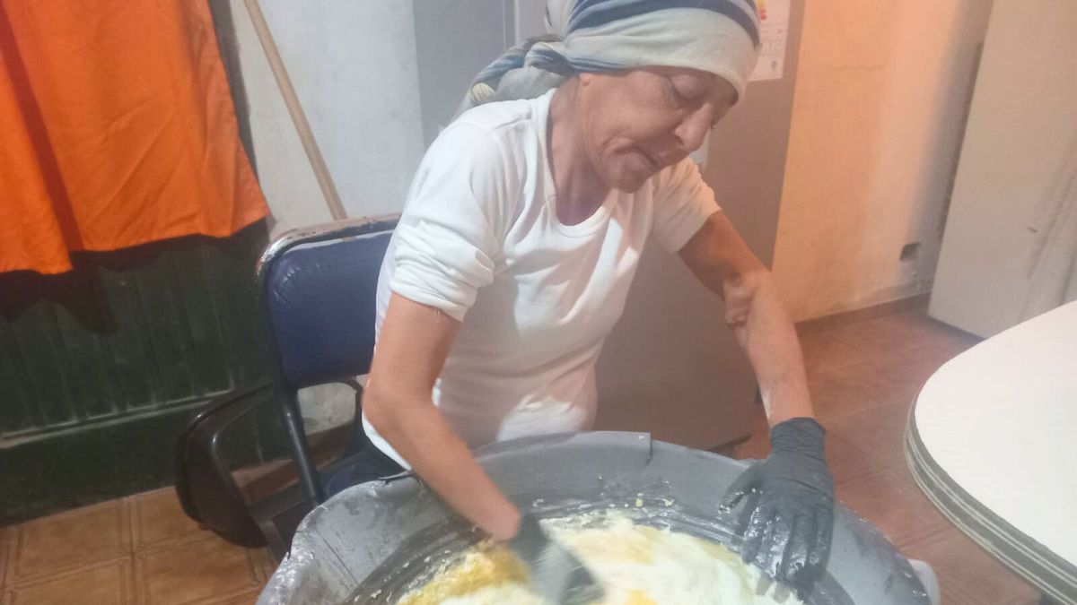 El sacrificio diario de sobrellevar una enfermedad y de no llegar a fin de mes. Pero la solidaridad mendocina hizo lo suyo. El sacrificio diario de sobrellevar una enfermedad y de no llegar a fin de mes. Pero la solidaridad mendocina hizo lo suyo.